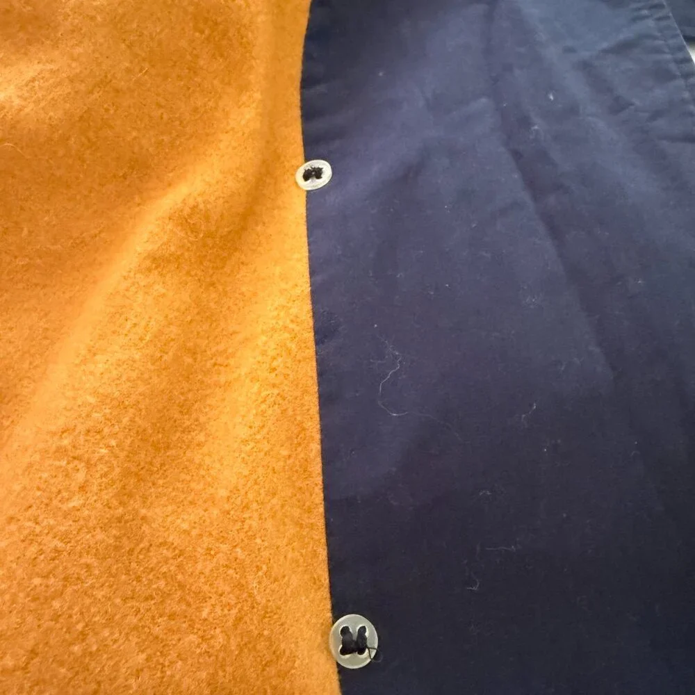 Burberry Classic Blue Camelhair Trenchcoat - Picture 3 of 6
